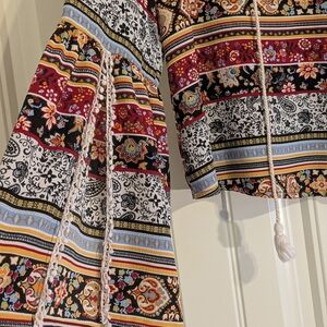OlSenboye boho peasant blouse-paisley striped pattern W/bell sleeve Earthy Sz:L